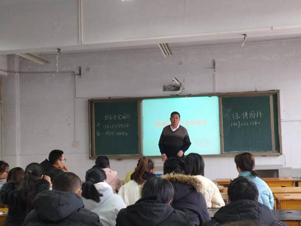 http://www.pyvtc.cn/__local/5/15/CC/14A606F7612E96A81FD04A07779_94CB94D1_10E0A.png