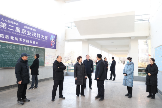 精心谋篇开学季，稳健布局新发展​  ——校领导带队检查新学期教学工作